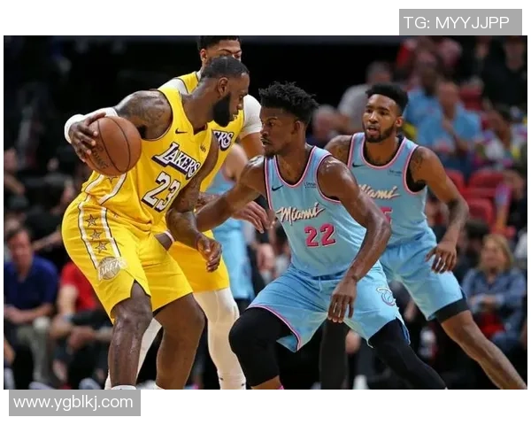 2018年12月11日湖人与热火精彩对决回放全场集锦分析与精彩瞬间回顾