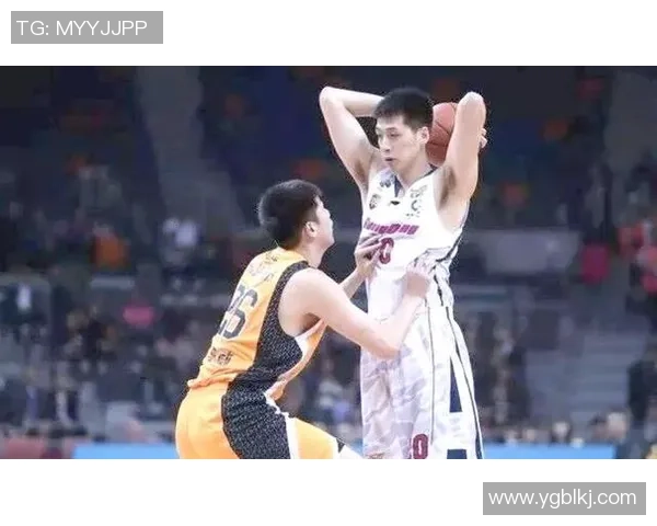 任骏飞领衔广东男篮奋战CBA季后赛展现全能球员风采与团队精神